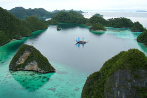 raja-ampat-explorer-pic1